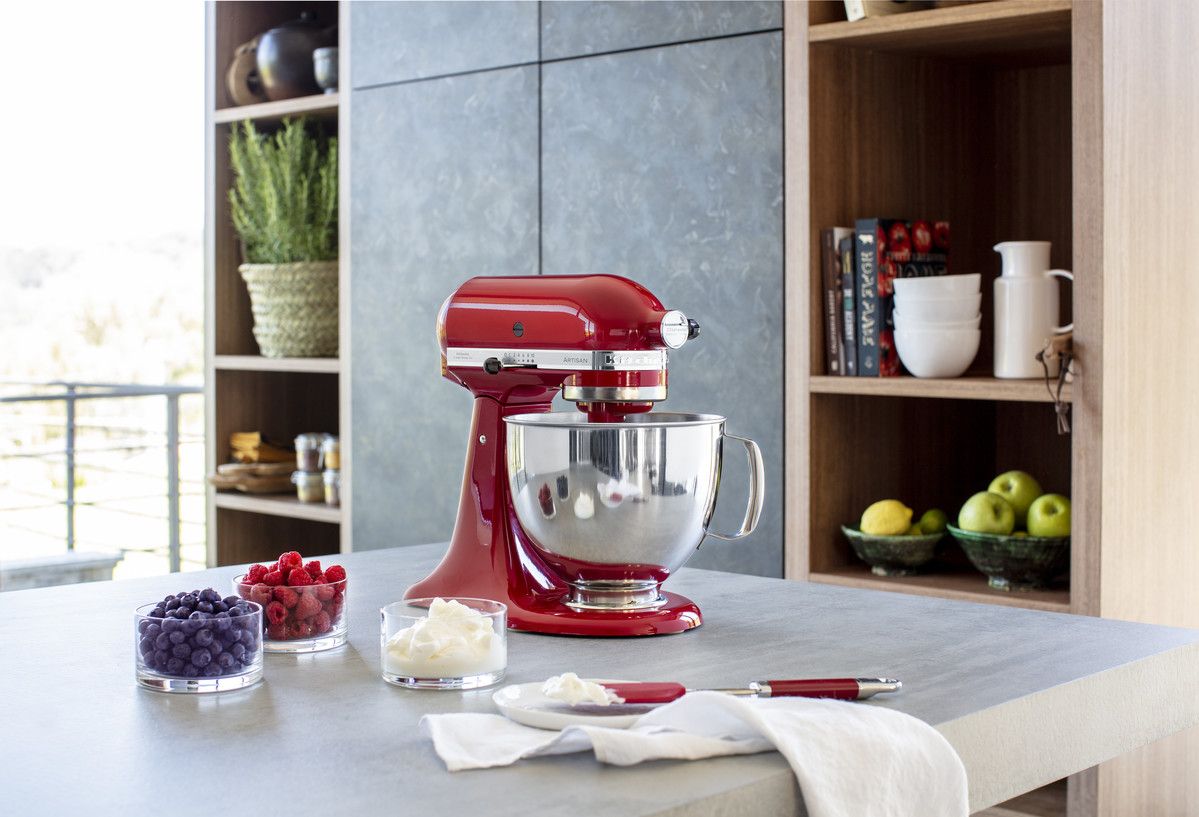 Artisan® Series 5 Quart Tilt-Head Stand Mixer - KitchenAid